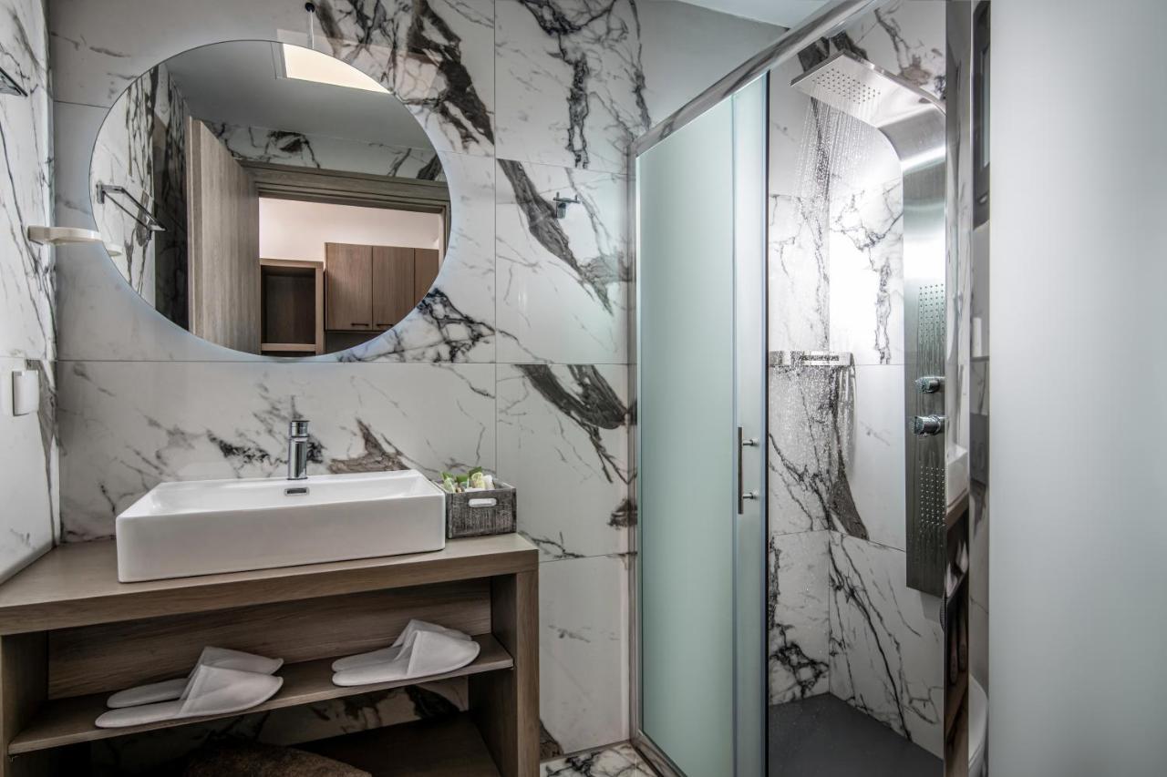 Ebenus Suites "Adults Only" By Checkin Gouves Exterior foto
